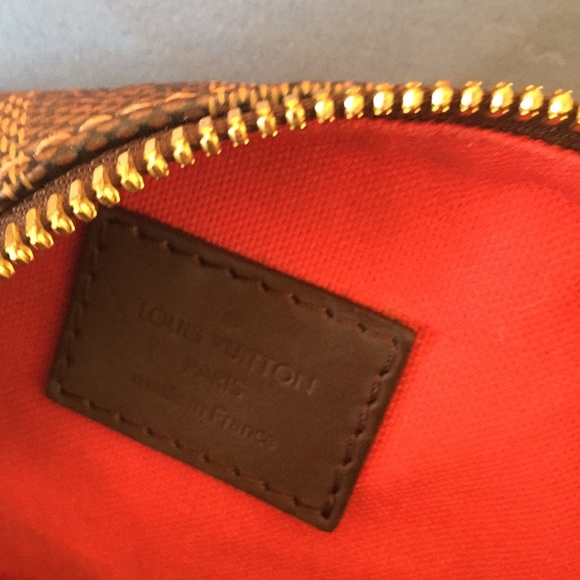 Luis Vuitton duomo hobo bag - Picture 7 of 7